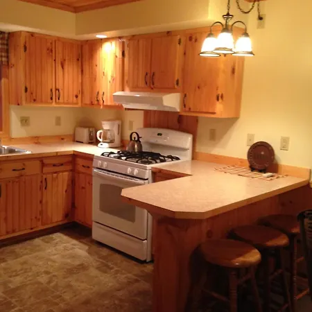 Rough Cut Lodge Gaines Room photo