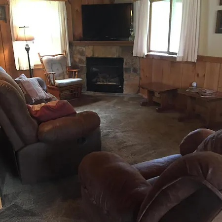 Rough Cut Lodge Gaines Room photo