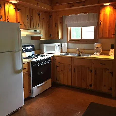 Rough Cut Lodge Gaines Room photo