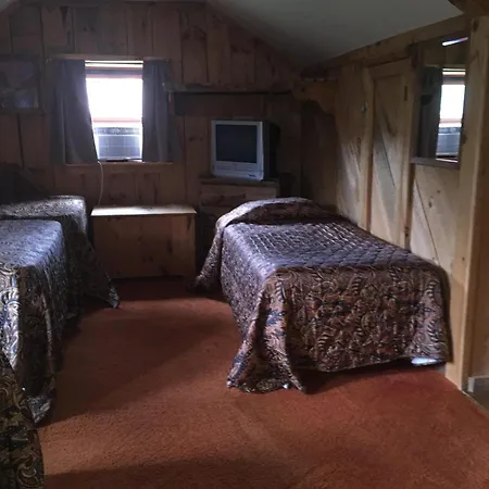 Rough Cut Lodge Gaines Room photo