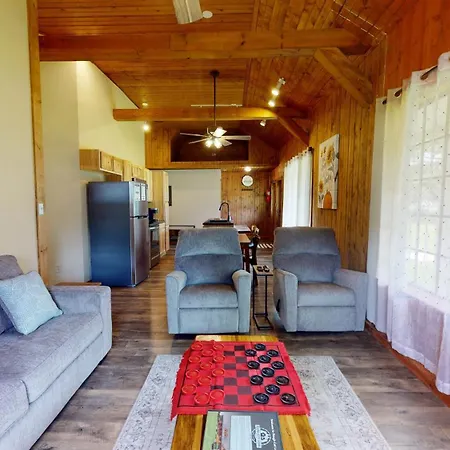 Rough Cut Lodge Gaines Exterior photo