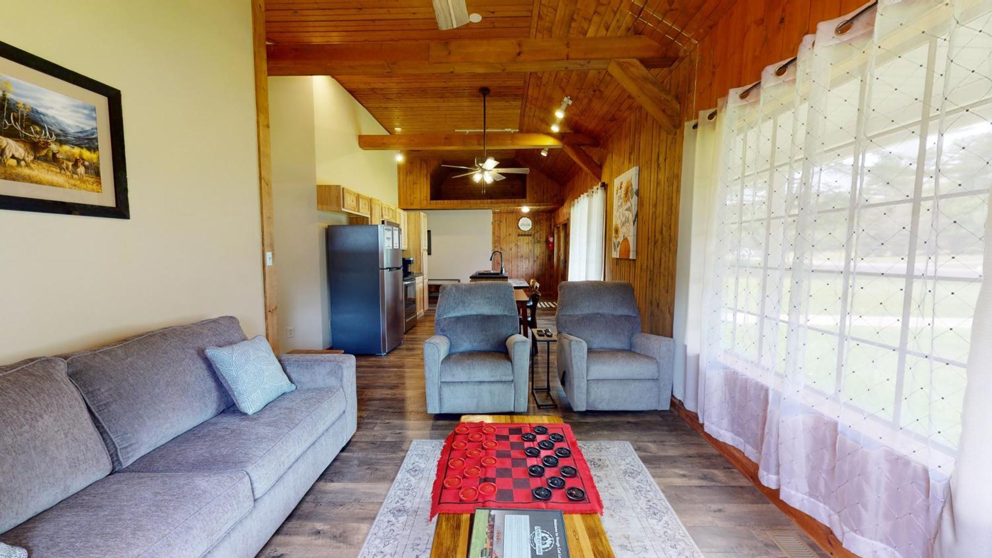 Rough Cut Hotel 3*